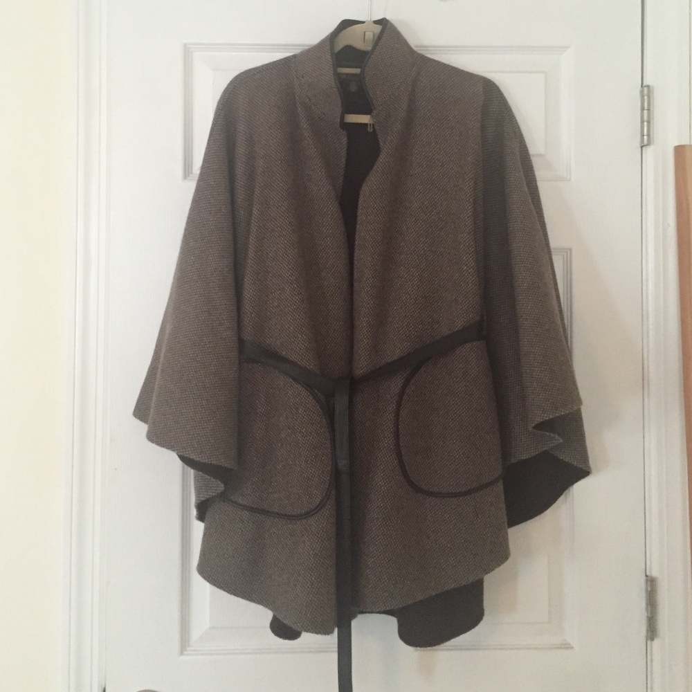 Loro Piana Brown Cape with Black Trim